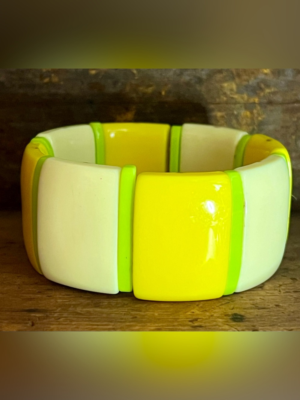 VTG Yellow & Green Stretch Bracelet Retro Mod Chunky Bangle Color Block